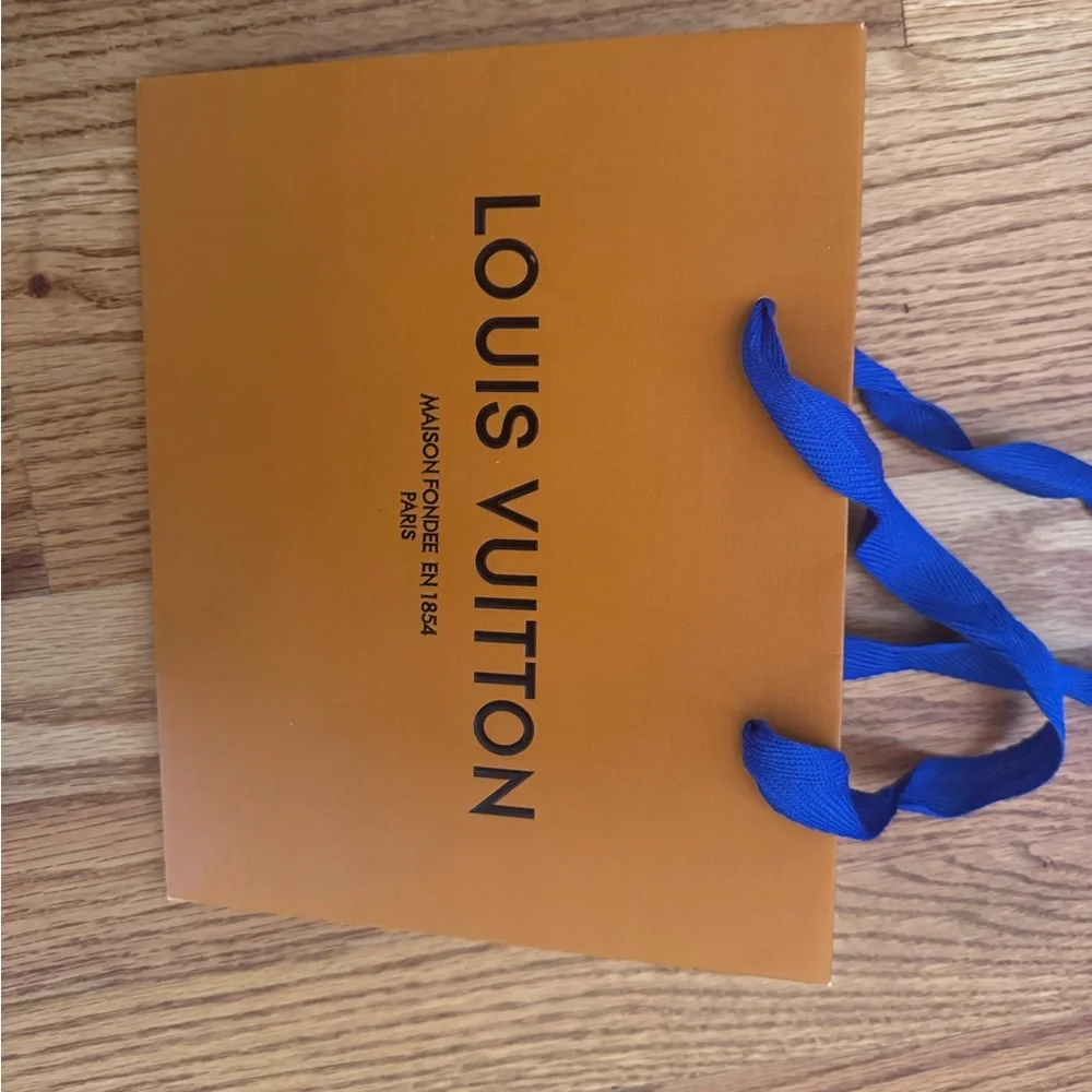 Louis Vuitton Shopping Bag - Picture 2 of 2